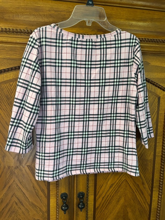 Burberry pink plaid 3/4 sleeve top. Size M. EUC - Picture 4 of 5